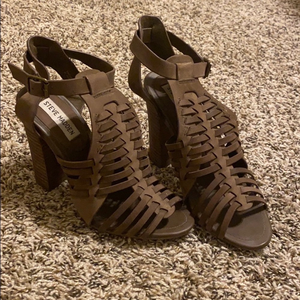 Steve Madden sandal